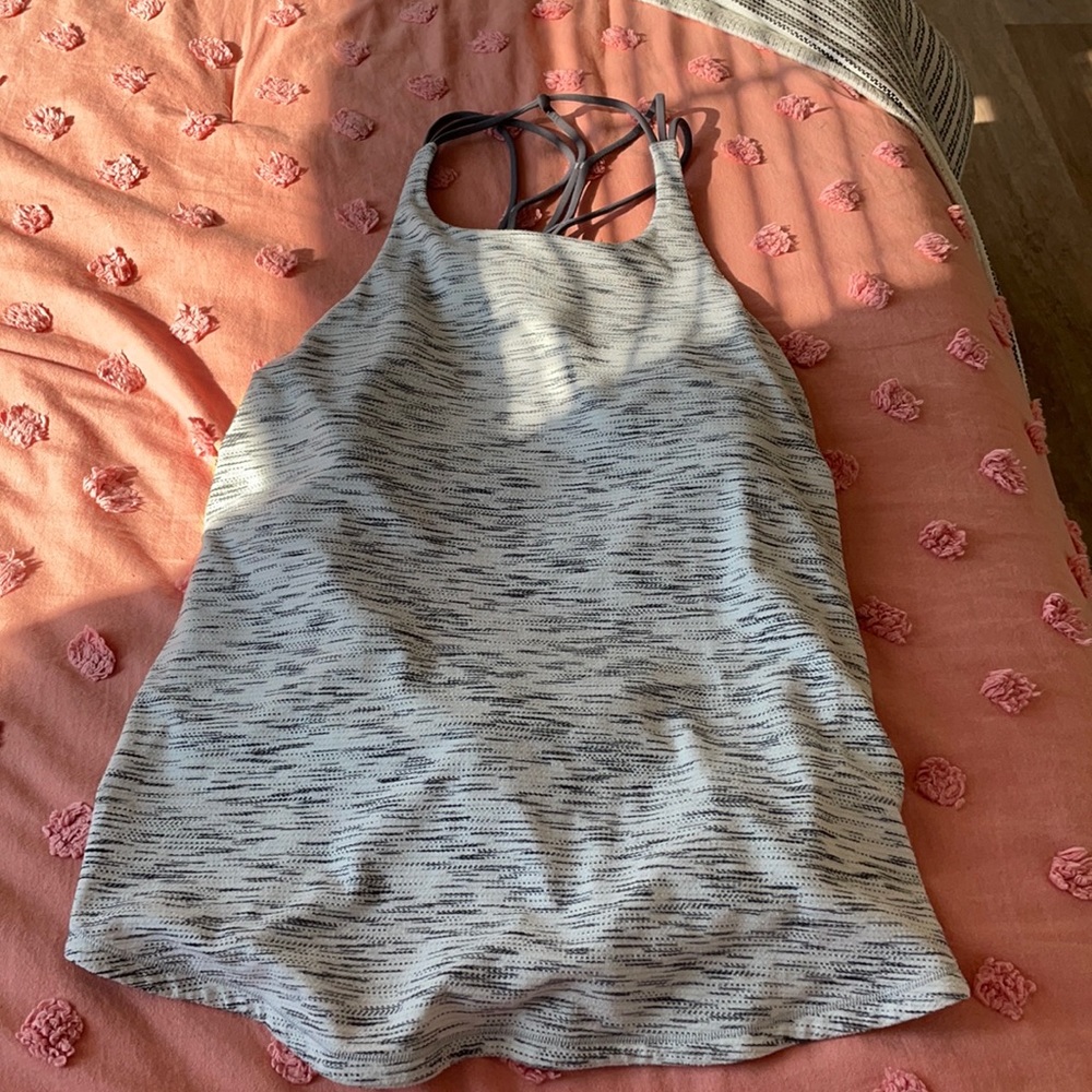 Lululemon tank top